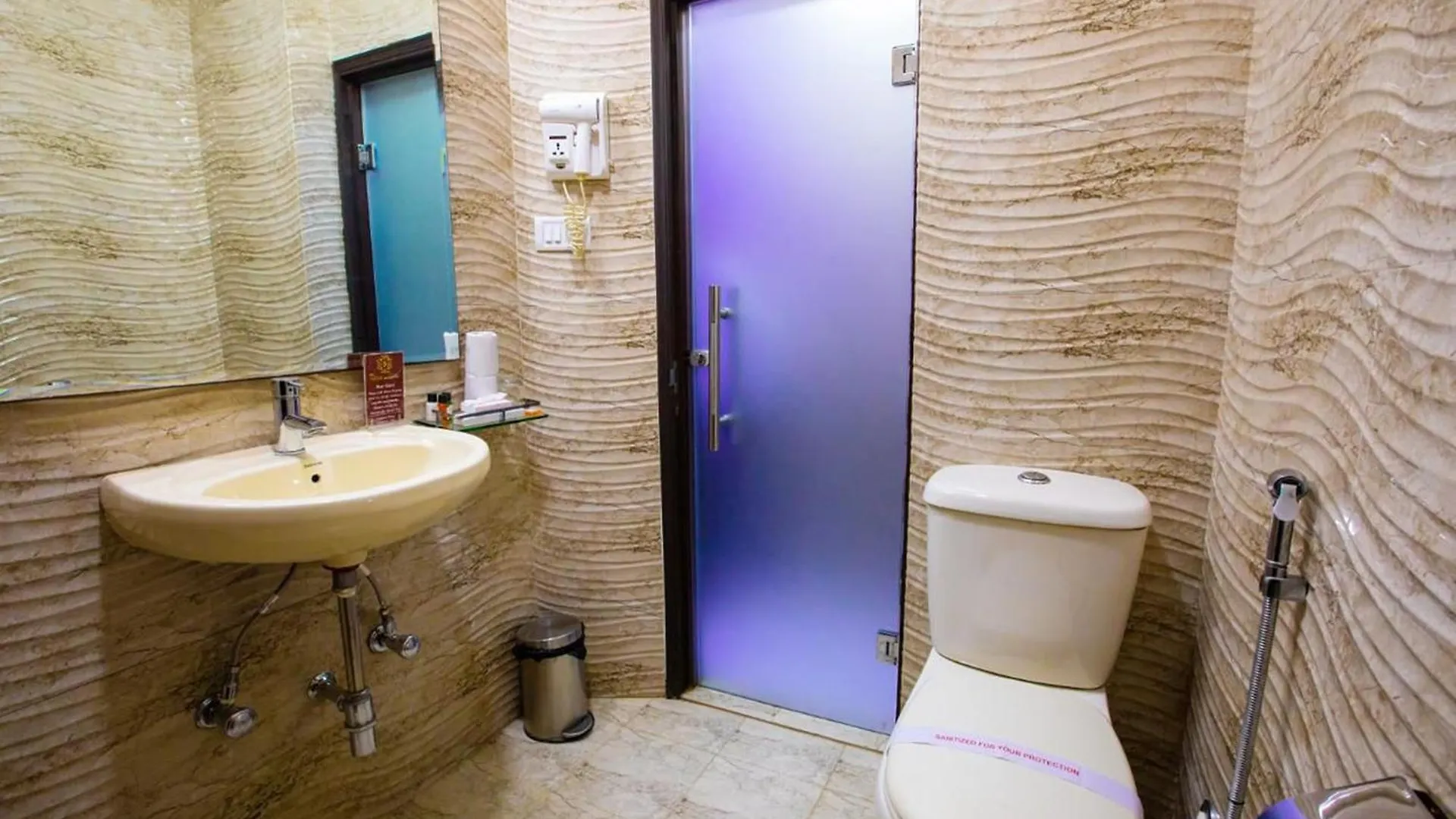 Kashi Heaven Premium Hotel Varanasi