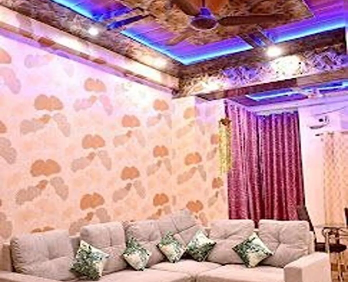 Kashi Heaven Premium Hotel Varanasi